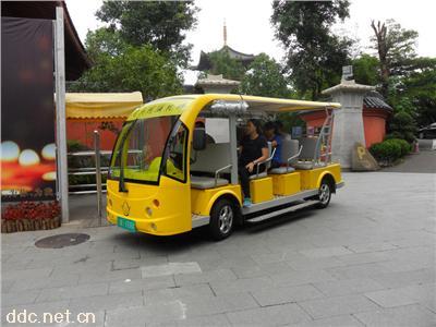  14座精美游览车